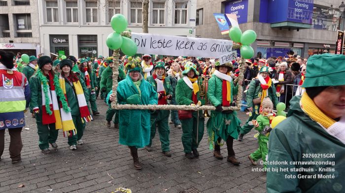 DSC03244- Oeteldonk carnavalszondag intocht bij stadhuis Markt - 15feb2026 - foto GerardMontE