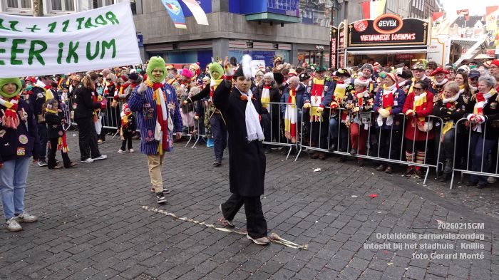 DSC03256- Oeteldonk carnavalszondag intocht bij stadhuis Markt - 15feb2026 - foto GerardMontE