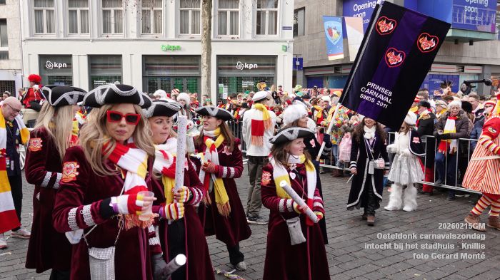 DSC03265- Oeteldonk carnavalszondag intocht bij stadhuis Markt - 15feb2026 - foto GerardMontE