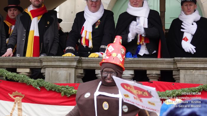 DSC03297- Oeteldonk carnavalszondag intocht bij stadhuis Markt - 15feb2026 - foto GerardMontE