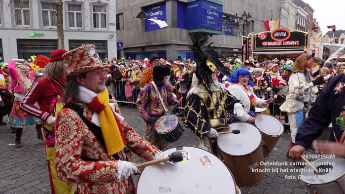 DSC03300- Oeteldonk carnavalszondag intocht bij stadhuis Markt - 15feb2026 - foto GerardMontE