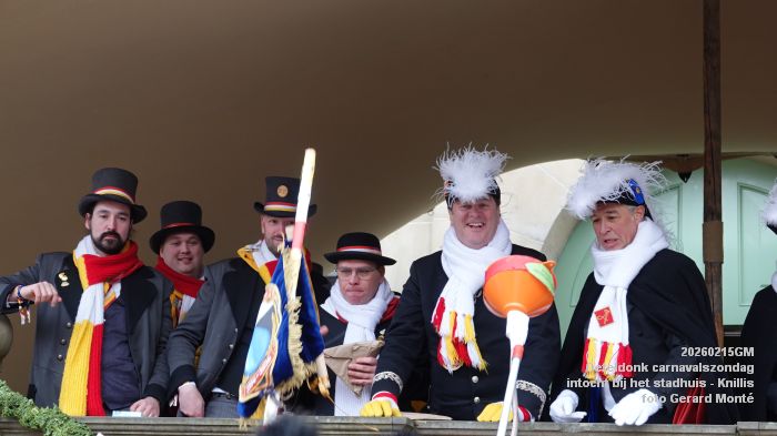 DSC03306- Oeteldonk carnavalszondag intocht bij stadhuis Markt - 15feb2026 - foto GerardMontE