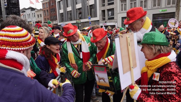 DSC03356- Oeteldonk carnavalszondag intocht bij stadhuis Markt - 15feb2026 - foto GerardMontE