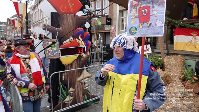 DSC03370- Oeteldonk carnavalszondag intocht bij stadhuis Markt - 15feb2026 - foto GerardMontE