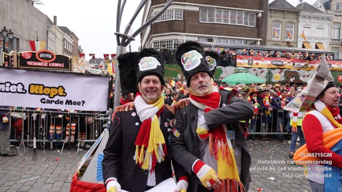DSC03432- Oeteldonk carnavalszondag intocht bij stadhuis Markt - 15feb2026 - foto GerardMontE