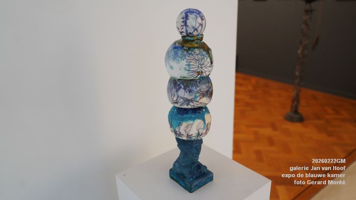 DSC08684- galerie Jan van Hoof - finissage expo de blauwe kamer - 22feb2026 - foto GerardMontE