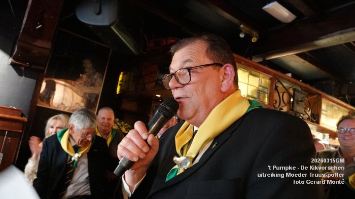 DSC01619- Pumpke - Toekenning van de Moeder Truus-poffer aan stg Drie koningen - 15mrt2026 - foto GerardMontE