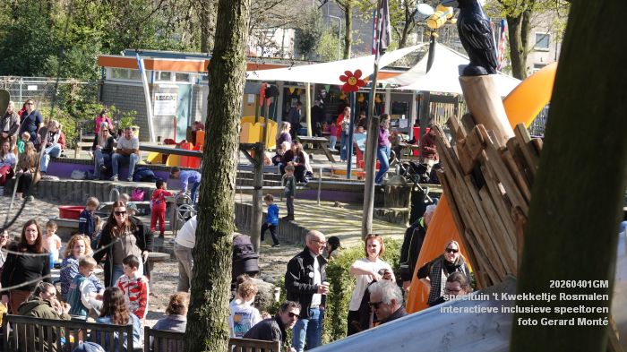 DSC04130- speeltuin t Kwekkeltje Rosmalen - interactieve inclusieve speeltoren - 1apr2026 - foto GerardMontE