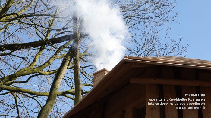 DSC04158- speeltuin t Kwekkeltje Rosmalen - interactieve inclusieve speeltoren - 1apr2026 - foto GerardMontE