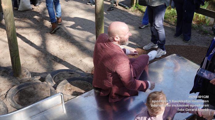 DSC04172- speeltuin t Kwekkeltje Rosmalen - interactieve inclusieve speeltoren - 1apr2026 - foto GerardMontE