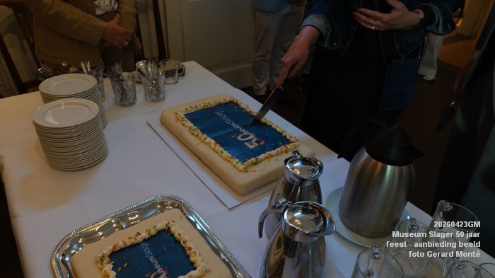 DSC07187- Museum Slager 50 jaar - feest met aanbieding beeld - 23apr2026 - foto GerardMontE