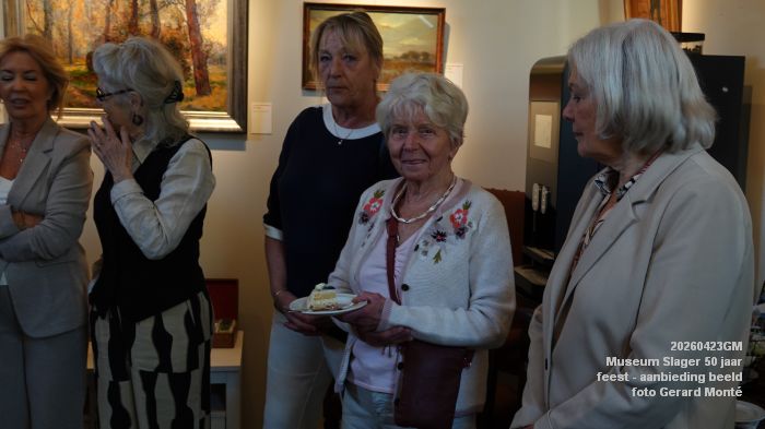 DSC07195- Museum Slager 50 jaar - feest met aanbieding beeld - 23apr2026 - foto GerardMontE