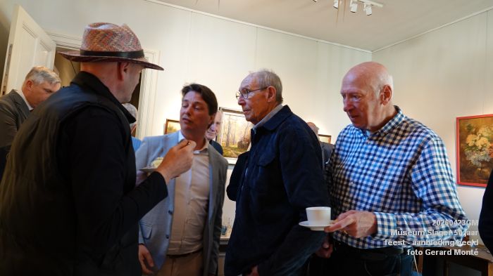 DSC07212- Museum Slager 50 jaar - feest met aanbieding beeld - 23apr2026 - foto GerardMontE