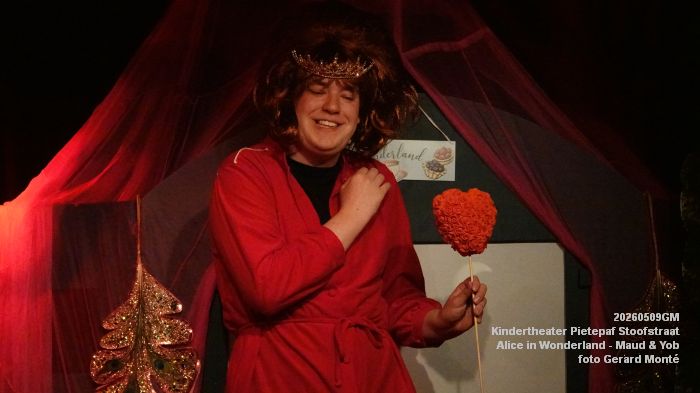 DSC01140- Kindertheater Pietepaf Stoofstraat - Alice in Wonderland - 9mei2026 - foto GerardMontE