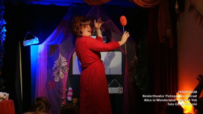 DSC01144- Kindertheater Pietepaf Stoofstraat - Alice in Wonderland - 9mei2026 - foto GerardMontE