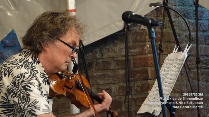 DSC07194-DSC03749- Muziek op de Binnendieze - Philippe Sysmans en Nico Baltussen - 25juli2026 - foto GerardMontE