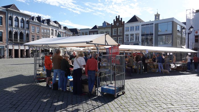 DSC07043- Vincentius - Markt - boeken platen cd-s dvd-s - 6sep2026 - foto GerardMontE