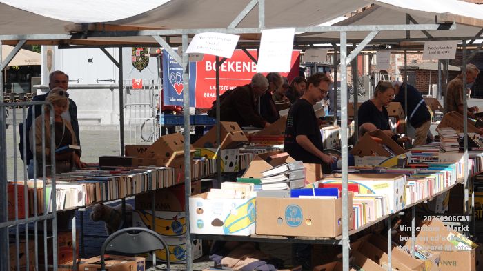 DSC07048- Vincentius - Markt - boeken platen cd-s dvd-s - 6sep2026 - foto GerardMontE