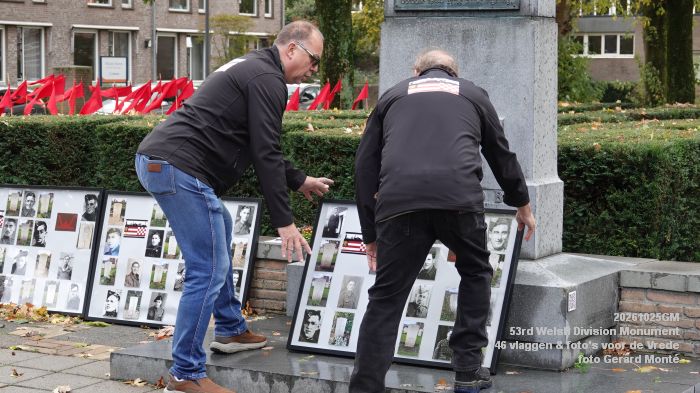 DSC04572- 53rd Welsh Division Monument - 146 Vlaggen voor de Vrede - 25okt2026 - foto GerardMontE