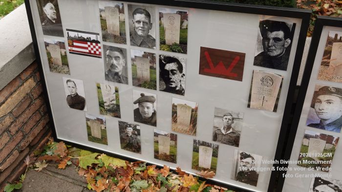 DSC04586- 53rd Welsh Division Monument - 146 Vlaggen voor de Vrede - 25okt2026 - foto GerardMontE