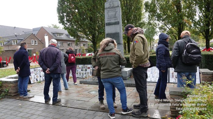 DSC04588- 53rd Welsh Division Monument - 146 Vlaggen voor de Vrede - 25okt2026 - foto GerardMontE